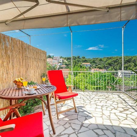 Apartamento Cozy New Flat For 2 Or 3 Hvar Town Exterior foto