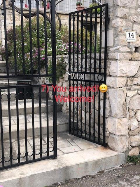 Apartamento Cozy New Flat For 2 Or 3 Hvar Town Exterior foto