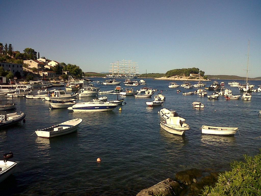Apartamento Cozy New Flat For 2 Or 3 Hvar Town Exterior foto