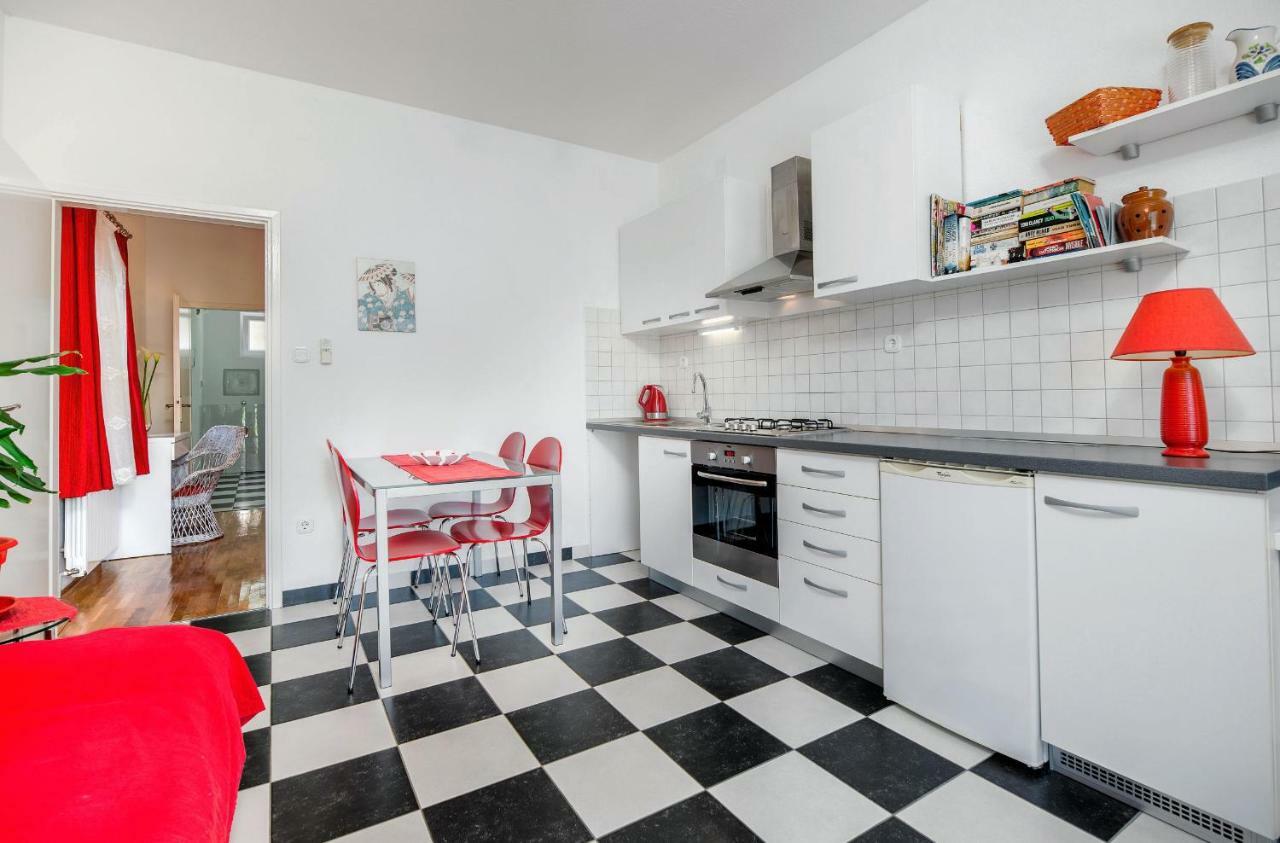 Apartamento Cozy New Flat For 2 Or 3 Hvar Town Exterior foto